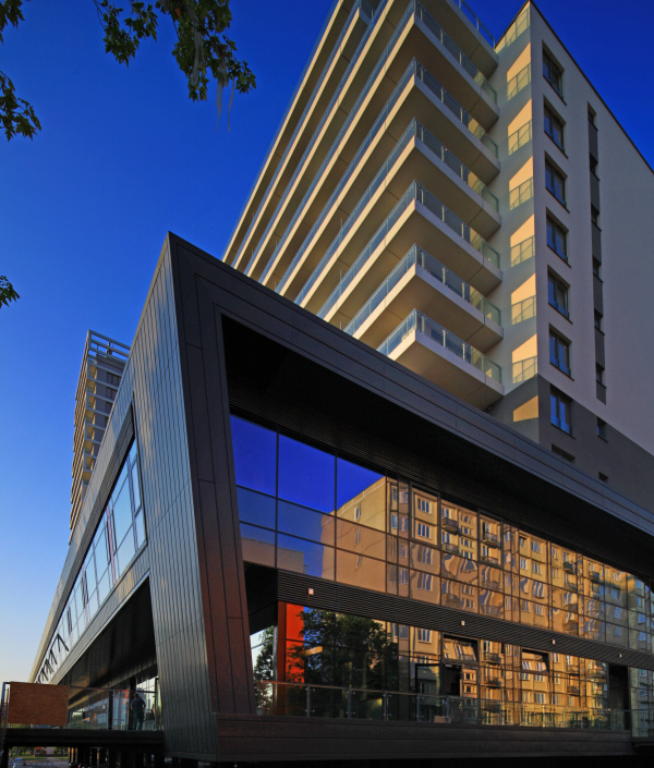 Projekty / OC Retro - video