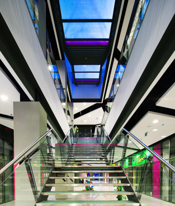 Projekty / OC Retro - video