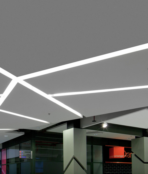 Projekty / OC Retro - video